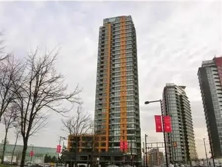 Coopers Lookout | 33 Smithe Street, Vancouver