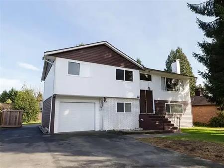 House | 667 Linton Street, Coquitlam