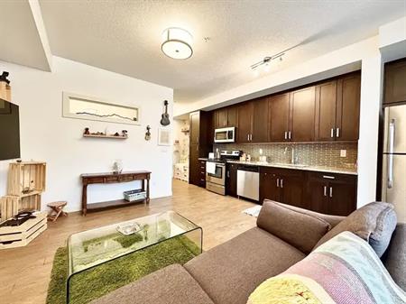 Fully Furnished Condo Unit with Lake Access! | 105 - 130 Auburn Meadows View SE, Calgary