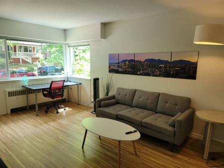 (Furnished) MOUNT PLEASANT - Spacious 1Bed+1Bath! NEAR CANADA LINE!!