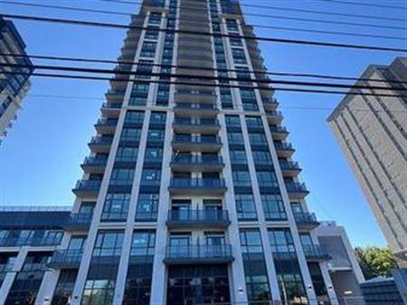 Brand-new Spacious Unit Available in Heart of City