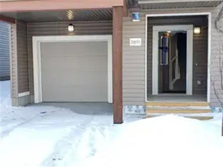 West Edmonton 3 bedroom newly built townhouse for rent | 20038 18A Avenue Northwest, Edmonton