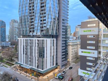 ONE BED W/ VIEWS YALETOWN (ID: VA034) | WWW.DMPM.CA