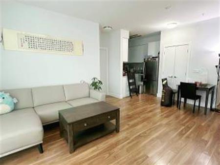 Burnaby 2 Bedrooms, 2 Bathrooms Penthouse for Rent