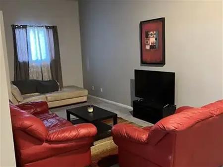 Fort Saskatchewan Fully Furnished Loft style 3 bdrm | 9817 103 St, Fort Saskatchewan