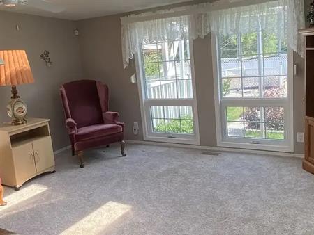 Basement in shared cosy furnished house! | Calgary