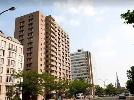 955 René-Lévesque Est | 955 Boul. René-Lévesque E., Montreal