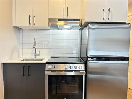 Studio - Montréal - $1,285 /mo