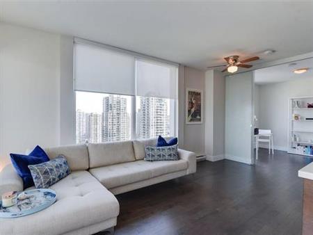 Dolce 2 bed 2 bath modern Condo with Views avail NOW