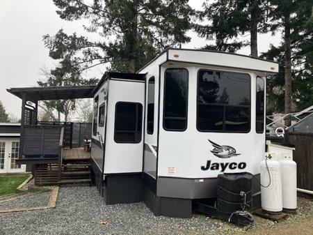 Park Model Trailer For Rent in Port Alberni