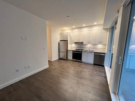 NEWER JUNIOR 1 BED/1 BATH IN WILLOUGHBY HEIGHTS