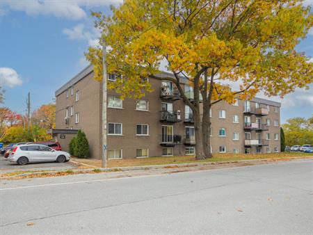 532 rue Nadeau | 532 Nadeau, Mont-St-Hilaire