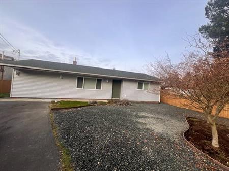 3 Bedroom Rancher in Parksville!