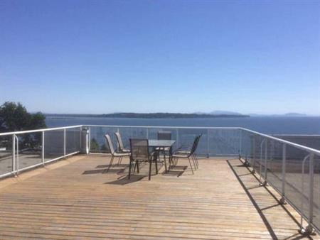 White Rock Stunning Ocean View One Bedroom Corner Unit Apartment