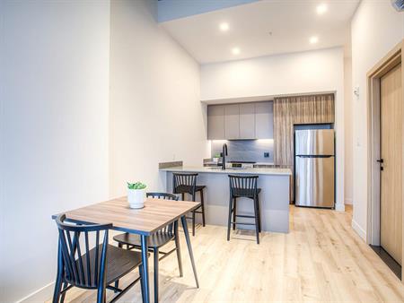 1 BR - 1 BA - Outremont - $1,715 /mo