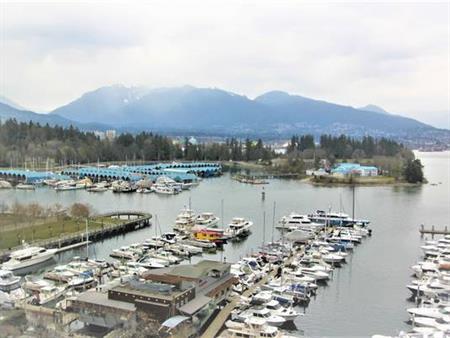 ***Fully Furnished, Coal Harbour, Luxury, Prestigious Cascina Bldg***