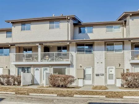 1113 200 Brookpark Drive SW | 1113 200 Brookpark Drive SW, Calgary