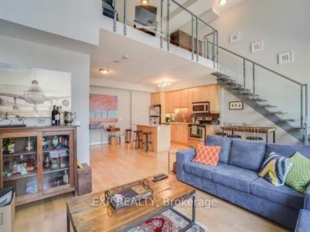 1+1 Bedroom, 2 Bathroom - London on the Esplanade Lofts