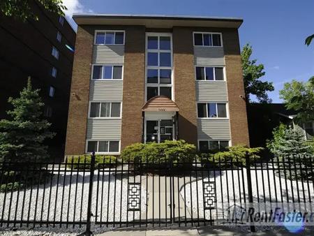 1Bed. renovated , 2 weeks February free,  low  DD ,  close to DT | 1222 15 Ave SW, Calgary