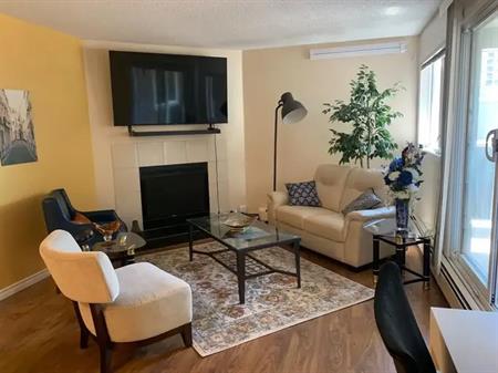 Beautifully furnished one-bedroom apartment downtown. | Edmonton