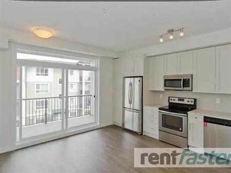 1Bed 1 Bath, Large balcony condo in Walden - Near transportation | 25 Walgrove Walk Southeast, Calgary