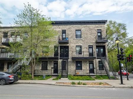 4956 - 4960 Rue la Fontaine | 4956 Rue la Fontaine, Montreal