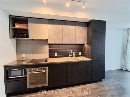 Highway 7/Jane-Bright 1Bd+Den Open Concept & Locker