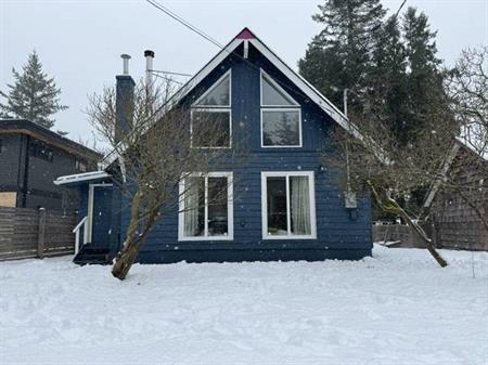 Comox Cottage