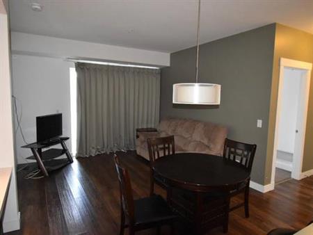 $2200/ 3BR on Academy Way 5 Min Walk to UBCO