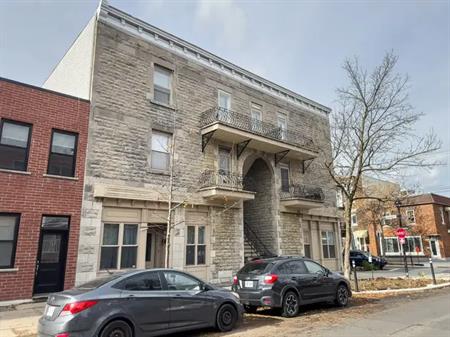 5909 & 5913 Rue Beaulieu | 5909 Rue Beaulieu, Montreal