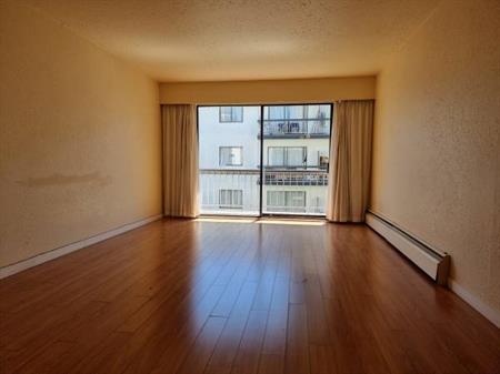 BC Rental -Burnaby apartment long term 1BR 1BHK, one bedroom 1BA