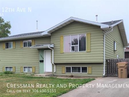 1226 12th Ave N | 1226 12th Ave N, Regina