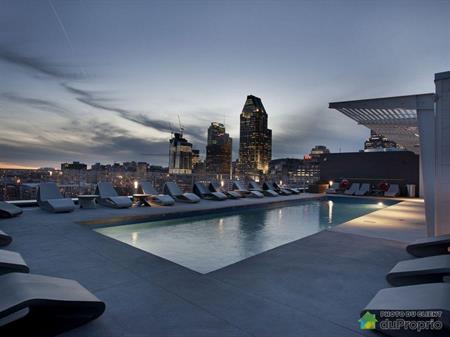 Spacieux et magnifique condo de deux chambres, idéalement situé dans le Vieux-Montréal.