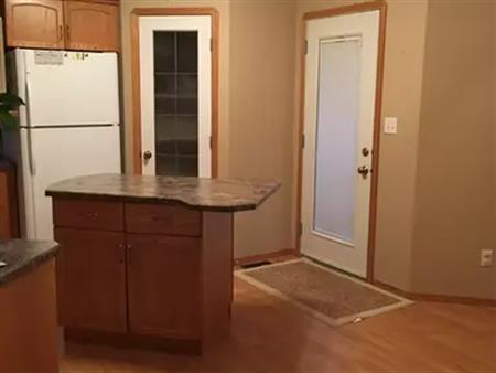 3 Bedroom House for Rent | 109 Northbend Drive, Wetaskiwin