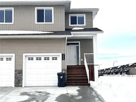 Brand New Build- 3 bedroom Duplex in Whispering Ridge | 148 Ave, Grande Prairie