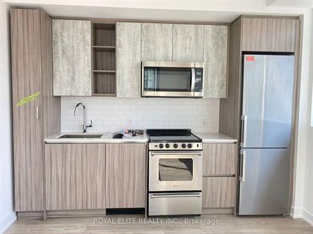 Mimico/Parklawn-Bright 1Bd Utilities incl &Locker