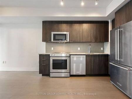 Mimico/Lake Shore-Mod Bright 1Bd+Den, P, Locker Utilities Incl