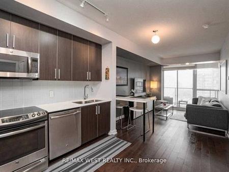 Mimico/Parklawn-Spacious Open Concept 1Bd Parking & Locker