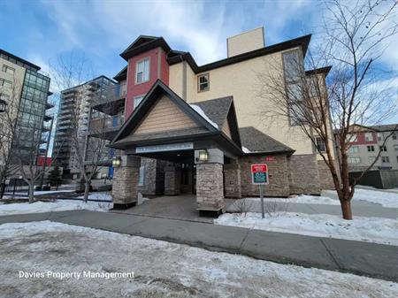 103 Ambleside Drive SW #102 | 103 Ambleside Drive South West, Edmonton