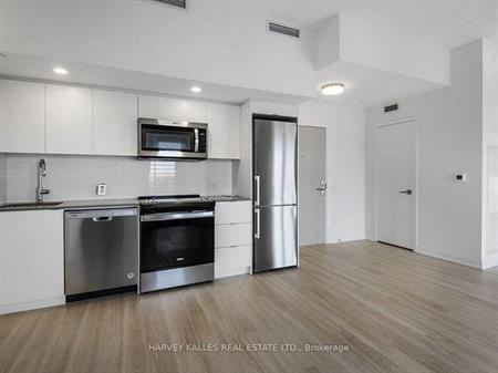 Wilson Ave/Wilson Heights Modern 2Bdrm +Den Catering Kitchen 1Parking