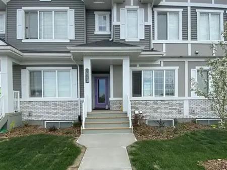 16724 31 Ave SW Edmonton AB | 16724 31 Avenue Southwest, Edmonton