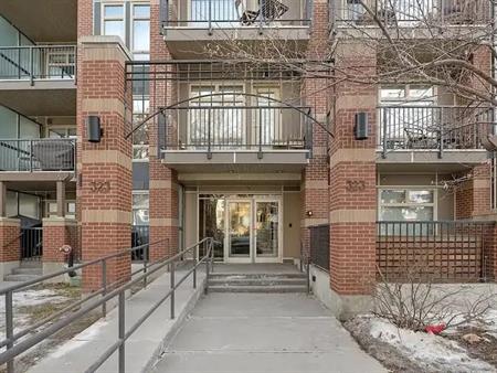 Stunning 2-Bedroom + Den Unit in the Heart of Mission - Pet-Friendly | 107 - 323 20th Ave SW, Calgary