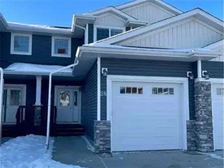 3 Bed 2.5 Bath Townhouse - Sunnybrook South | 28 - Sullivan Cl, Red Deer