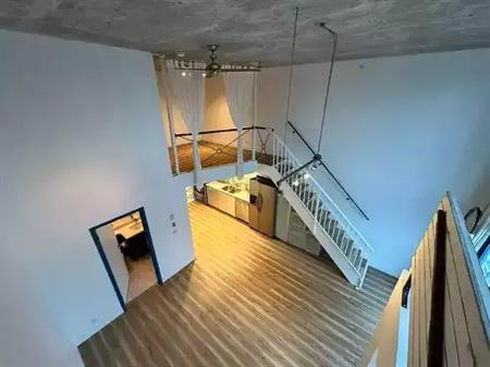 High-Floor NYC Style Loft! 2 Levels For Living Large! Den AND Flex! | 1238 Seymour Street, Vancouver