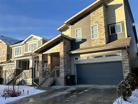 Beautiful 3 Bedroom 2.5 Bathroom Home in Windermere | 17842 9A Avenue Southwest, Edmonton