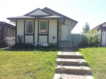 Awesome like new 3 BR, Abbeydale area, Huge parking, Private Laundry & more | 102 Abalone Cres. NE, Calgary