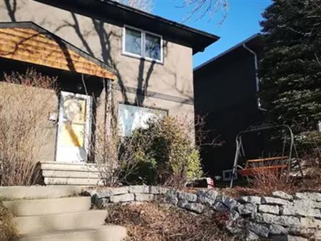 AVAIL. MARCH 1! Charming, Family + Pet friendly three level next to Stanley park | 4509, Stanley RD SW, Calgary