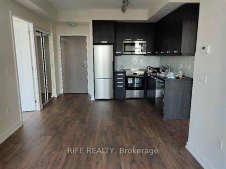 2 Bedroom, 1 Bathroom - Pj Condos