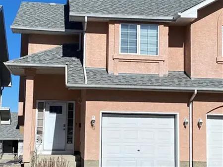 3 Bedroom Townhouse | 16 Beddington Gardens Northeast, Calgary