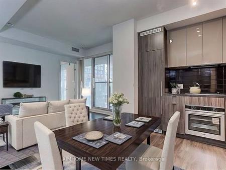 3 Bedroom, 2 Bathroom - King Blue Condos